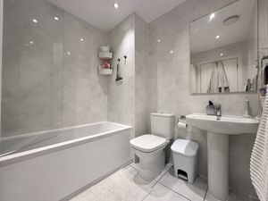 Bathroom - click for photo gallery